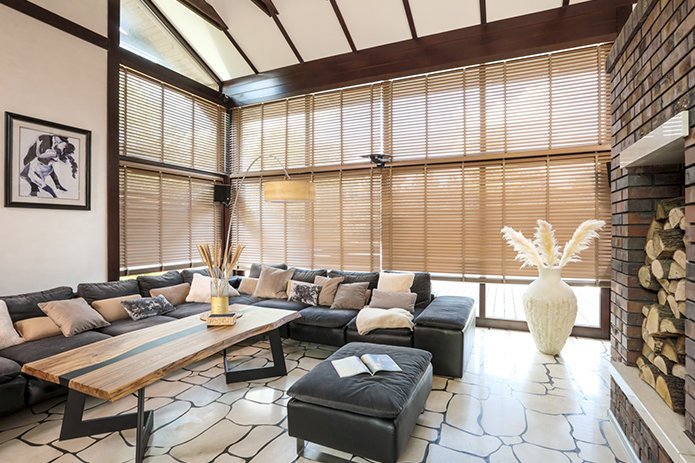 Holzjalousien Pflege